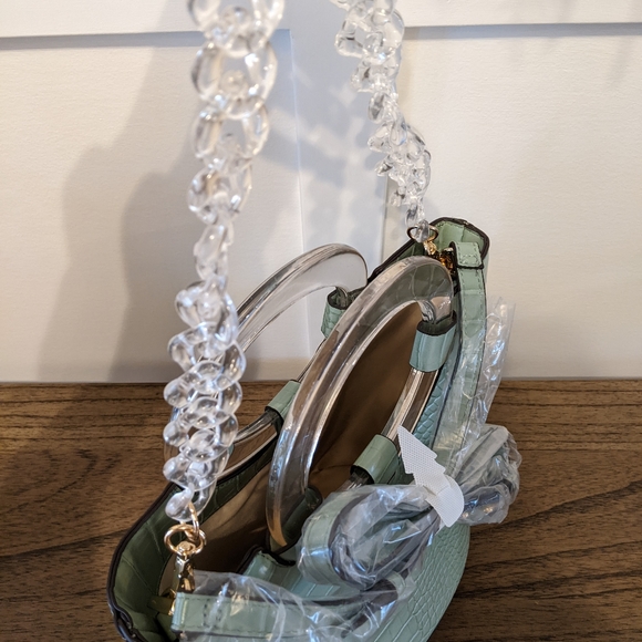 Handbag - Picture 3 of 6